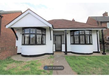 Thumbnail Bungalow to rent in Doghurst Avenue, Harlington, Hayes