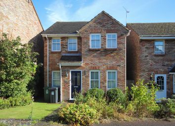 Thumbnail Detached house to rent in Lakeside, Tring