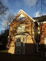 3 Bedrooms  to rent in Otley Road, Guiseley, Leeds LS20