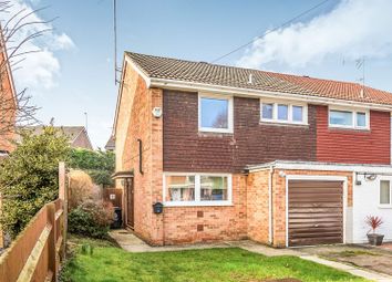 3 Bedrooms Semi-detached house for sale in Ferndale Avenue, Reading RG30