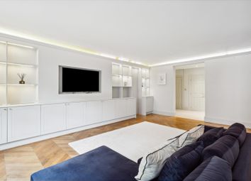 Thumbnail 3 bed flat for sale in Strathmore Gardens, London
