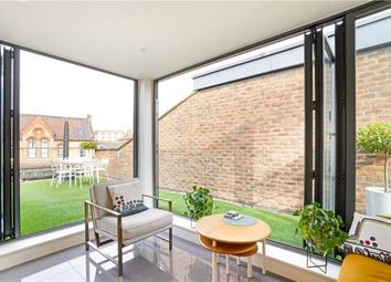 Thumbnail End terrace house for sale in Fendall Street, London