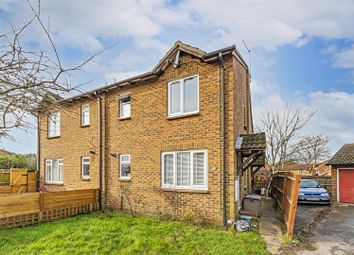 Thumbnail Property to rent in Gale Close, Hampton