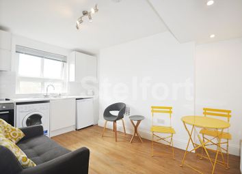 Thumbnail 1 bed flat to rent in Hornsey Road, London