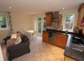 Thumbnail Cottage to rent in Whitchurch Road, Broxton, Chester, Cheshire
