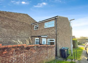 Thumbnail 1 bed maisonette to rent in Lomond Road, Piccotts End, Hemel Hempstead