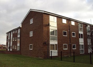 Thumbnail Flat to rent in Lupin Drive, Chelmsford