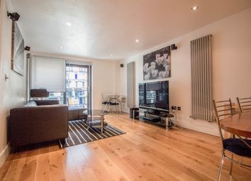 2 Bedrooms Flat to rent in Millharbour, Canary Wharf, London E14