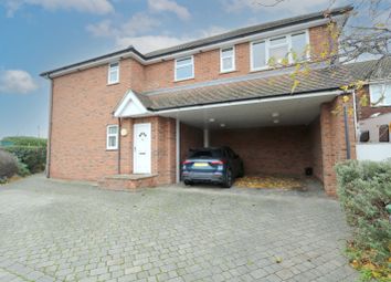 Thumbnail 2 bed maisonette for sale in Sadlers Mead, Benfleet, Essex