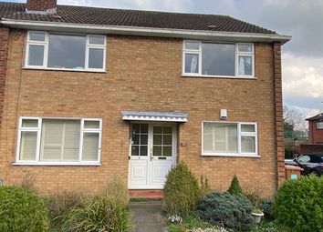 Thumbnail Flat to rent in Tolmers Road, Cuffley, Herts