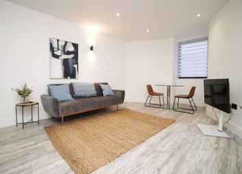 Thumbnail Flat to rent in Clarence Street, Swindon