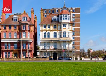 Thumbnail 2 bed flat for sale in Kings Gardens, Hove