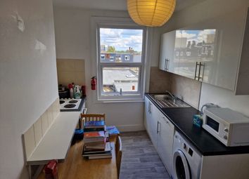 Thumbnail Flat to rent in High Road, Wood Green, Near Tube Station