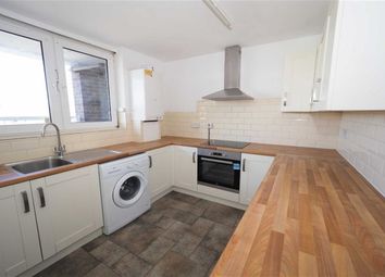 3 Bedrooms Maisonette to rent in Maxey Road, Woolwich, London SE18
