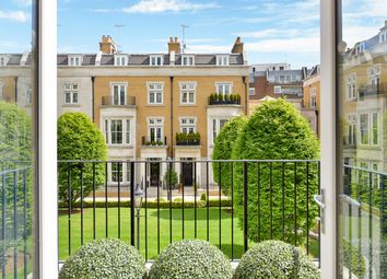 6 Bedrooms End terrace house to rent in Wycombe Square, Holland Park, London W8