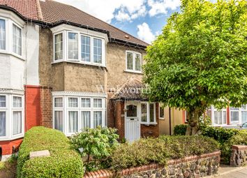 3 Bedrooms Semi-detached house for sale in River Avenue, London N13