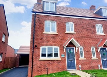 Thumbnail Property to rent in Baker Way, Lichfield