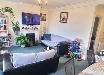 Thumbnail 2 bed flat to rent in Kingston Road, South Wimbledon, London