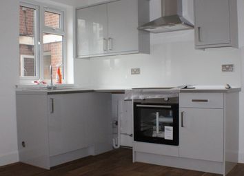 2 Bedrooms Flat to rent in Fairlop Road, Leytonstone E11