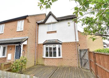 Thumbnail Terraced house for sale in Cublands, Hertford