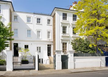 Thumbnail Property for sale in Gilston Road, Chelsea, London