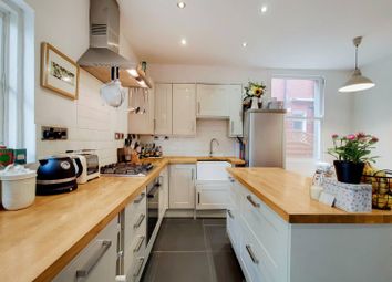 Thumbnail 2 bed flat to rent in Oakmead Road, Balham, London
