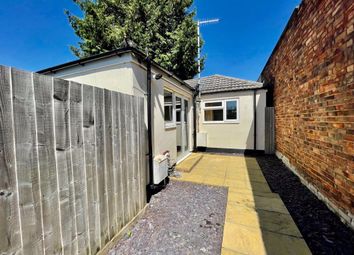 Thumbnail Flat to rent in Stewart Road, Bournemouth