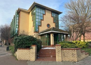 Thumbnail Office to let in London Road, Isleworth