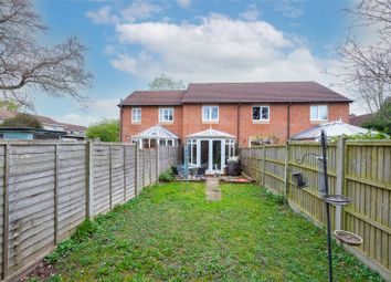 Thumbnail Terraced house for sale in Reubens Crescent, Tadley, Hampshire
