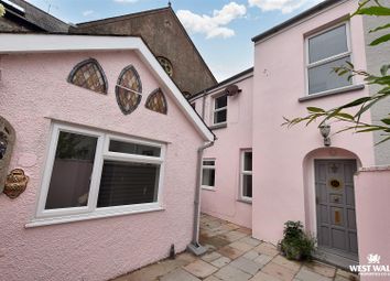 Property listing in Tenby, Pembrokeshire