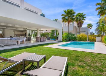 Thumbnail 3 bed villa for sale in Marbella East, Marbella, Malaga, Spain