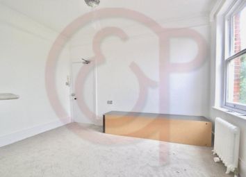 Thumbnail Flat to rent in Park Hill, Ealing