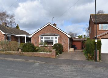 2 Bedrooms Bungalow for sale in Orchard Drive, Twyning, Tewkesbury GL20