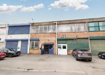 Thumbnail Warehouse to let in Hallmark Trading Estate, Forth Way, Wembley