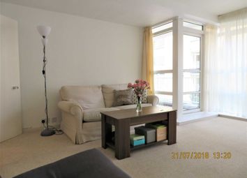 2 Bedrooms Flat to rent in Anchorage Point, Cuba Street, London E14