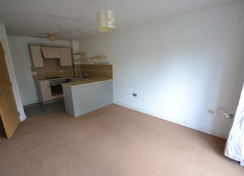 2 Bedrooms Flat to rent in Palace Court, Stoke-On-Trent ST6