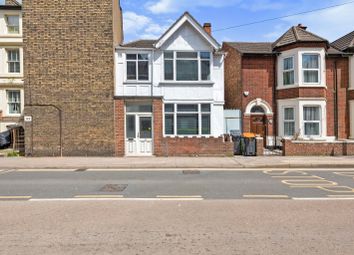 Thumbnail 7 bed terraced house for sale in Ashburnham Road, Bedford