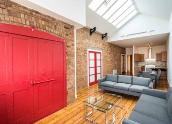 Thumbnail 3 bed flat to rent in Back Church Lane, London