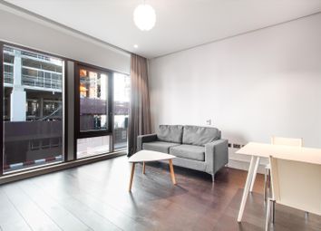 Thumbnail Flat to rent in Victoria Street, Westminster, London