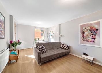 1 Bedrooms Flat for sale in Somerston House, 24 St. Pancras Way, London NW1
