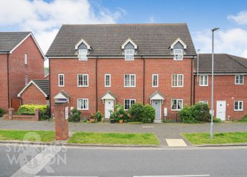 Thumbnail Town house for sale in Fairway, Queens Hill, Norwich