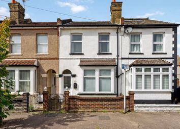 Thumbnail Terraced house for sale in Thicket Crescent, Sutton