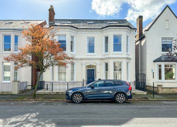 Thumbnail 2 bed flat for sale in Russell Terrace, Leamington Spa