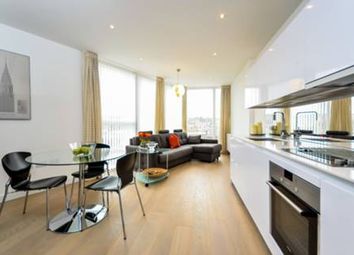 1 Bedrooms Flat to rent in Granite Apartments, 30 River Gardens Walk, London SE10