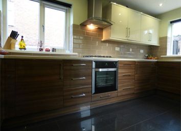 3 Bedrooms Semi-detached house for sale in Rhodes Avenue, Blackburn, Lancashire BB1