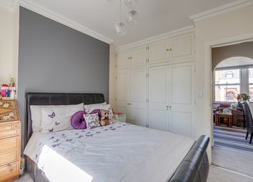 Thumbnail 2 bed flat for sale in New Kings Road, London
