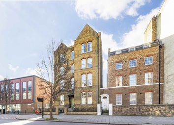 Thumbnail Flat to rent in Kennington Lane, London