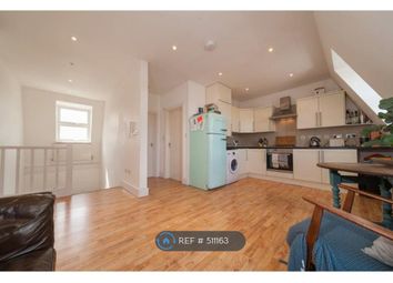 3 Bedrooms Flat to rent in Brixton, London SE24