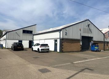 Thumbnail Warehouse to let in Chiltern Business Centre, Arundel Way, Uxbridge, Greater London