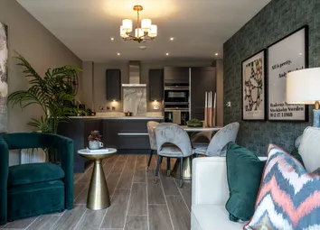 Redrow - 2 Bedroom Apartment - Kitchen - 65349